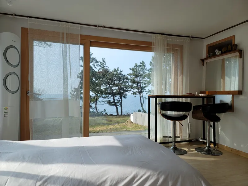 [Namwon, Seogwipo] A private house with the sea right in front of you 13