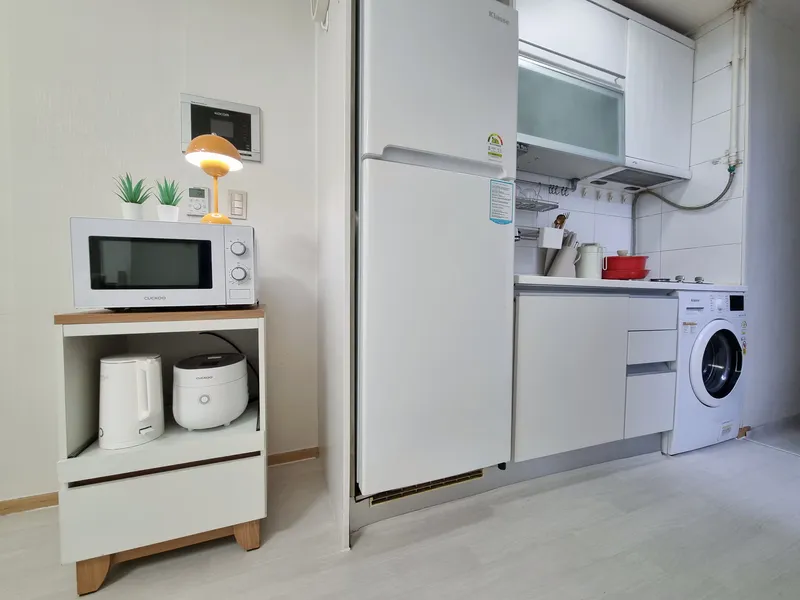 [Seongdong, Seoul] 7 minutes walk from Seongsu Station, full options 13