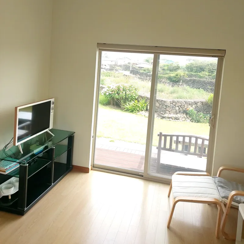 [Hangyeong, Jeju] Accommodation near Panpo Port #Separate one-room detached building #Accommodation that allows small dogs 5