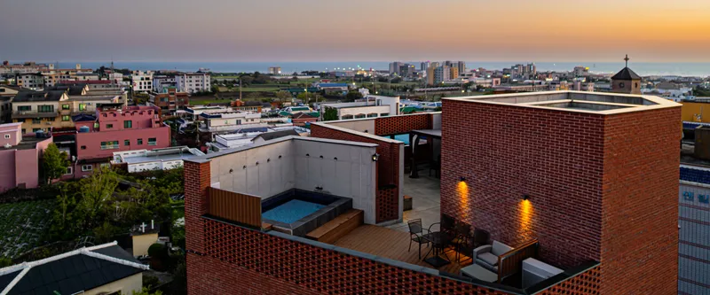 [Daejeong, Seogwipo] Entire 4th floor accommodation with a view of the ocean and Sanbangsan Mountain 43
