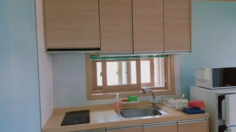 [Yangyang] 3-story building right in front of the beach, beach fishing village (2nd floor, room 202) bed 21