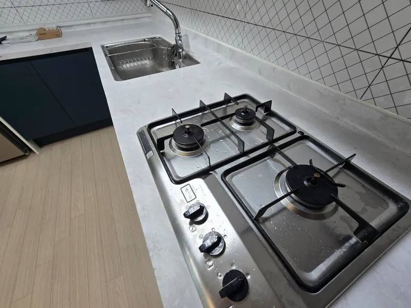 [Gangseo, Busan] Room 2, Room 506, the closest accommodation to Gimhae Airport 12