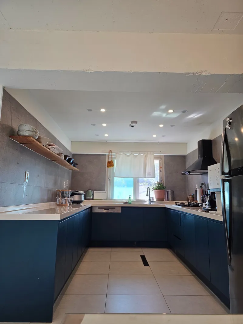 [Namwon, Seogwipo] 2-story detached house. Spacious yard. Ocean view. Jacuzzi. Three-room. BBQ. Foot volleyball. Pets 33
