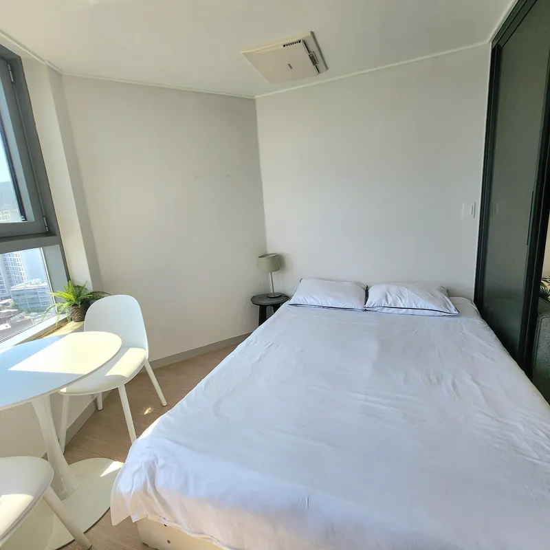 [Suyeong, Busan] A hot place, emotional accommodation just 1 minute from the beach 4