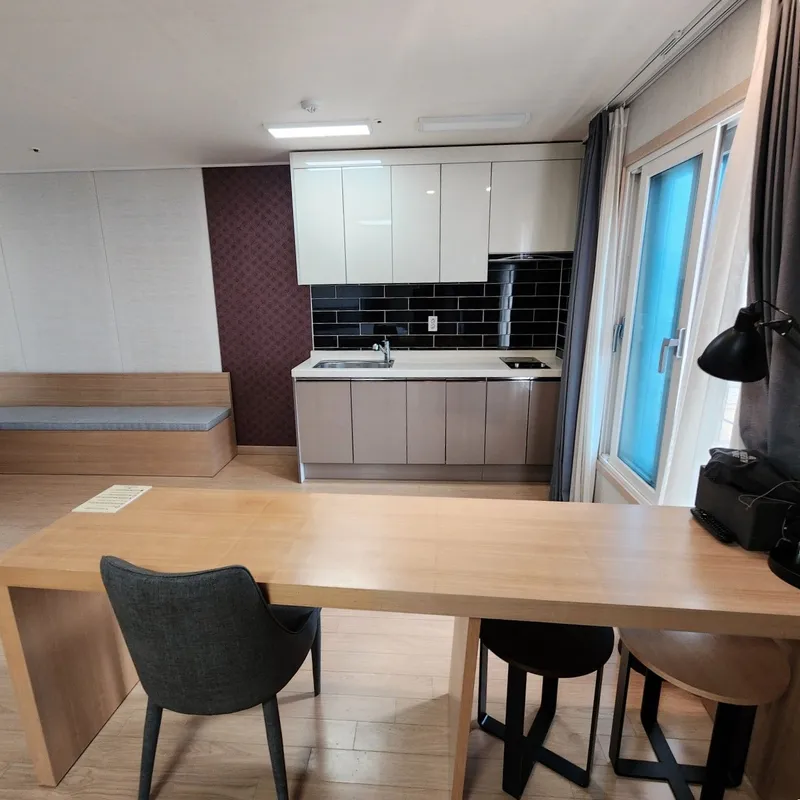 [Gangneung] 20 pyeong large room right in front of the beach 8