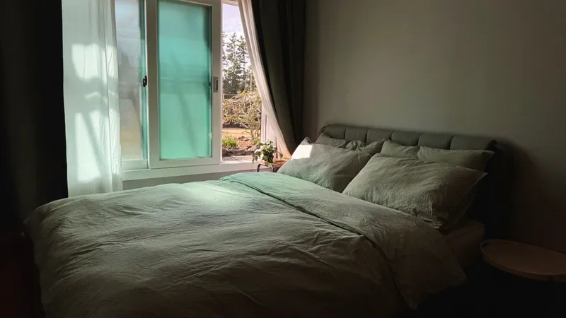 [Aewol, Jeju] Pet-friendly two-room with a quiet lawn 18
