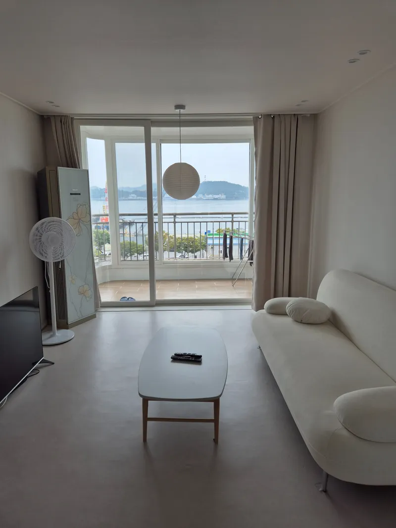 [Mokpo] 3-room apartment with an ocean view 8
