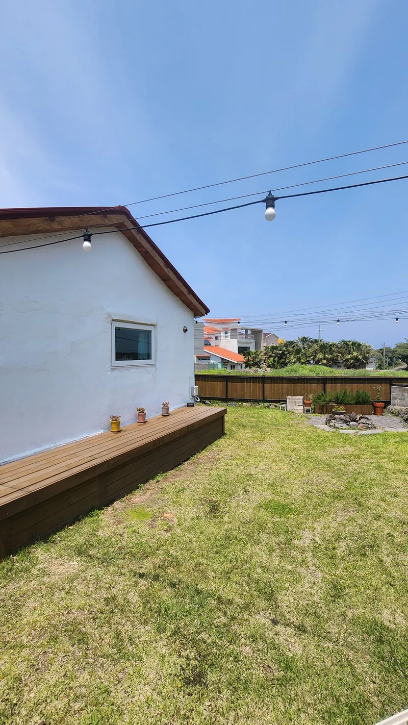 [Aewol, Jeju] Two-room with red roof yard #Independent house #Barbecue #Bulmung 34