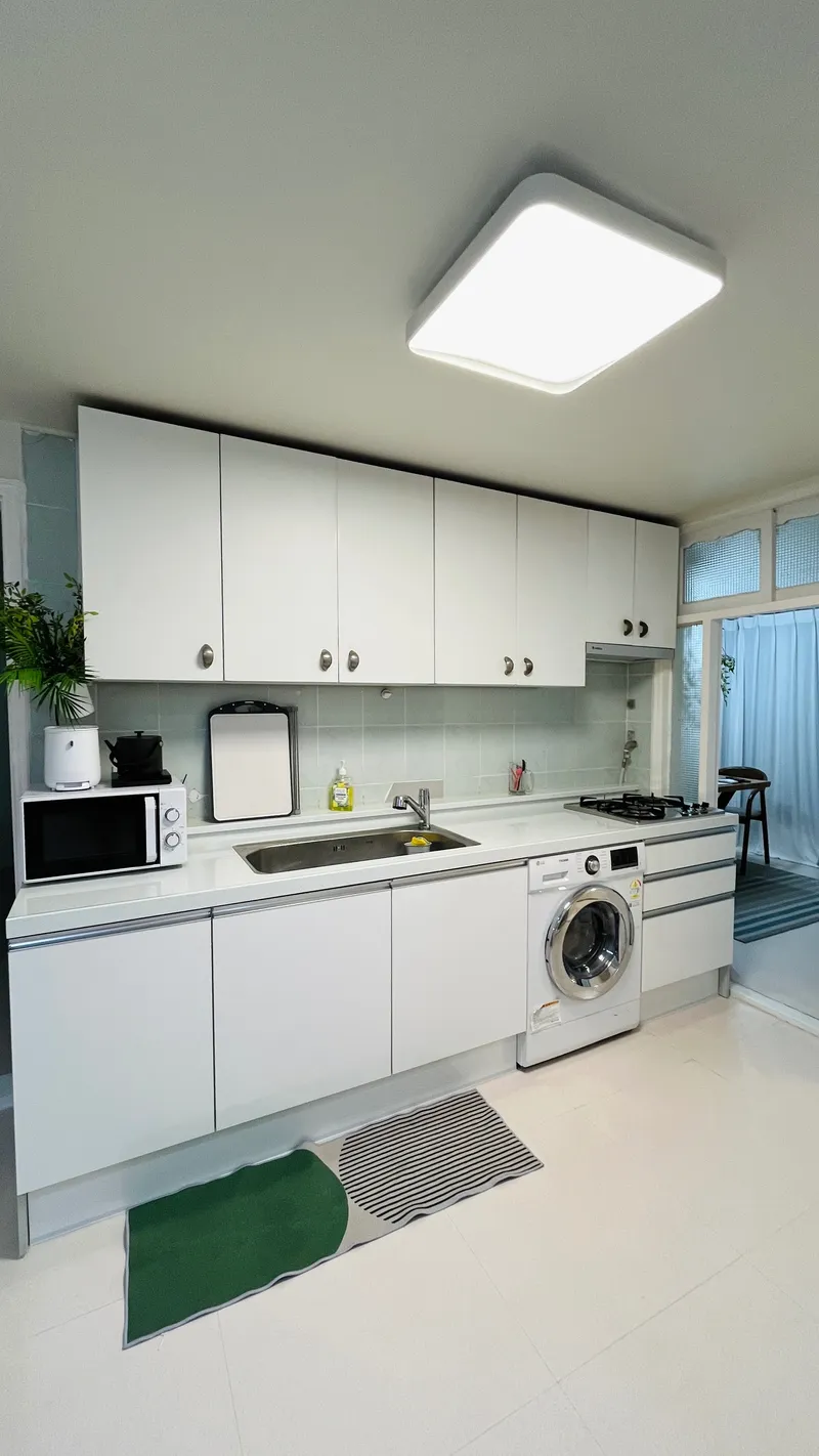 [Songpa, Seoul] Fully furnished queen 1 + single 2 near Jamsil Saenae Station, pets allowed 11