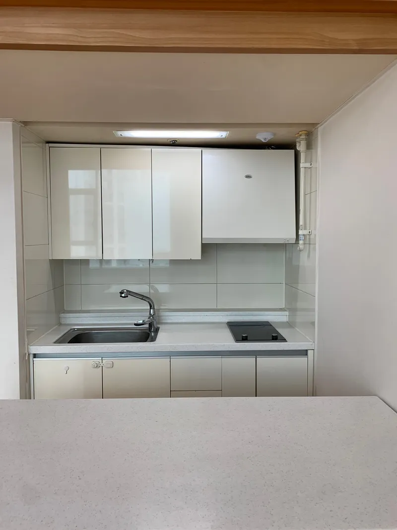 [Guri] Guri Station, Line 8, Gyeongui-Jungang Line, first stop, duplex, 4 people 16