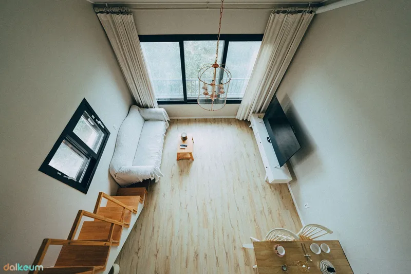 [Jocheon, Jeju] 13-pyeong duplex one-room stay #Tangerine field view #Natural room (utilities included) 10