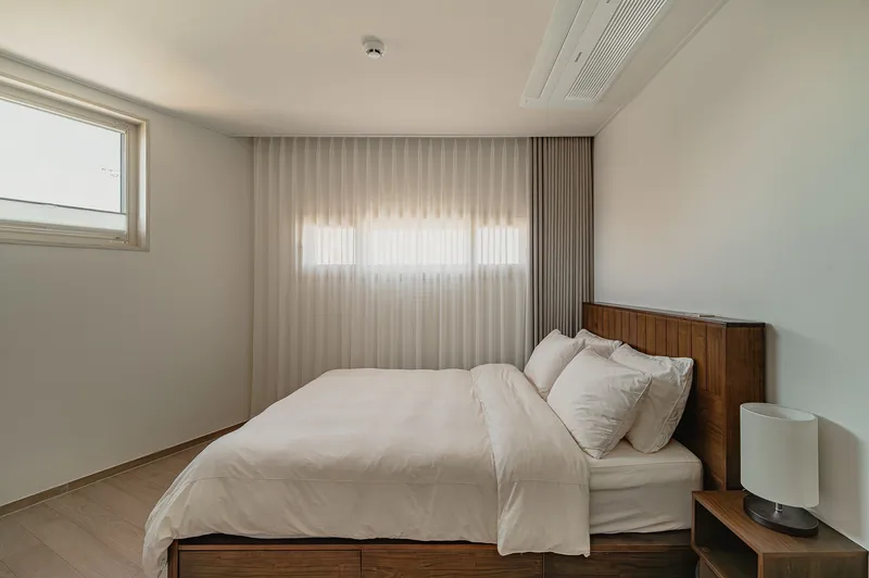 [Daejeong, Seogwipo] Entire 4th floor accommodation with a view of the ocean and Sanbangsan Mountain 16