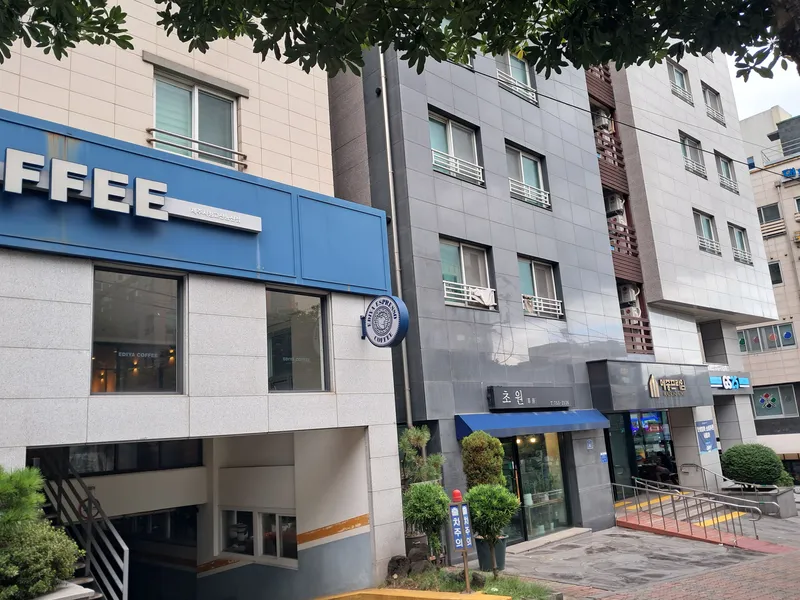[Ido 2-dong, Jeju] Jeju City Hall Hotspot! Perfect for pedestrians! Accommodates 3 people! 22