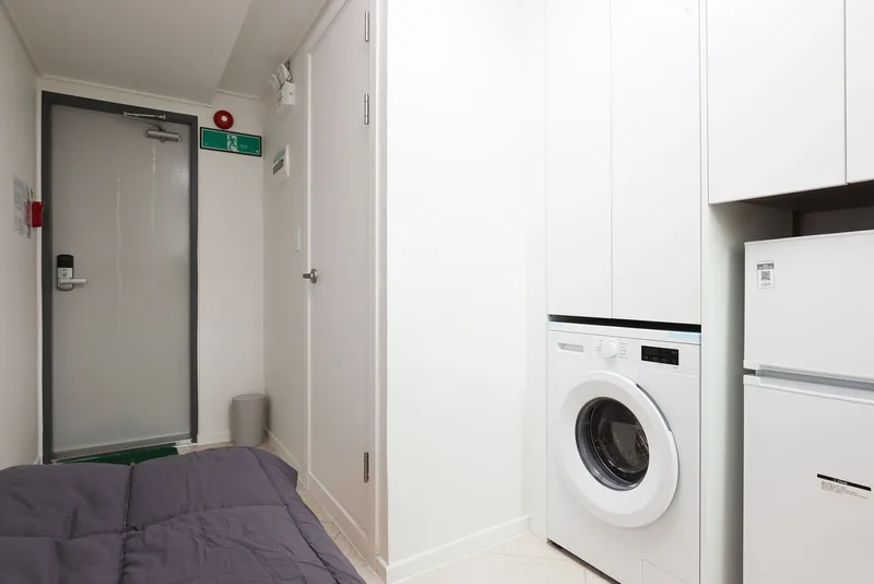 [Yangcheon, Seoul] Premium full-option 403 remodeled 2-minute walk from Sinjeong Station 7