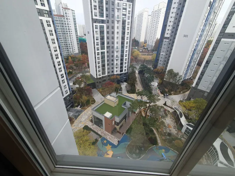 [Yeongdeungpo, Seoul] 3-room apartment with convenient parking near Military Manpower Administration Station 12
