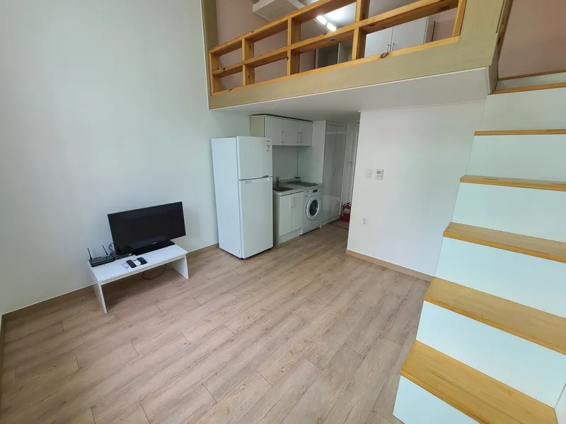 [Yongin] Free parking at Yongin University Myongji University Station in the Yeokbuk District, spacious duplex, cost-effective accommodation 57