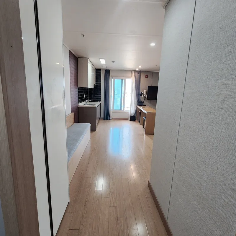 [Gangneung] 20 pyeong large room right in front of the beach 5