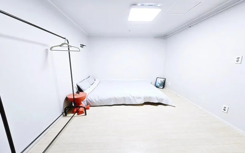 [Haeundae, Busan] 2-minute walk from the beach, ocean view three-room, lowest price 6