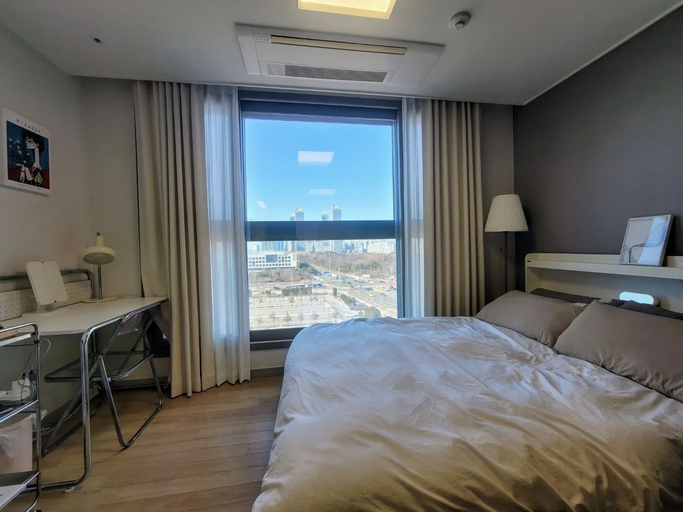 Songdo-dong 1-Bedroom Near Technopark Station