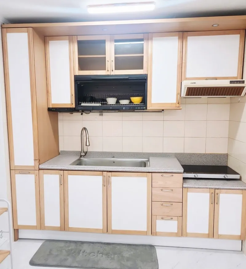 [Yeongdeungpo, Seoul] 2-minute walk from Yeouido Station and Saetgang Station / 5-minute walk from Yeouido Park and The Hyundai 13