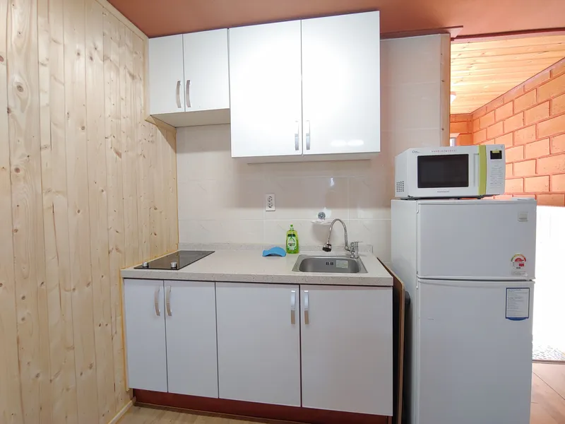 [Aewol, Jeju] 2-bedroom one-room pension #101 near Aewol Port 4