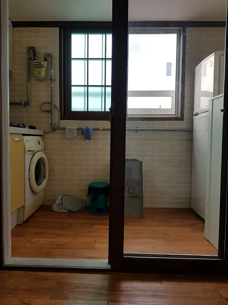 [Suyeong, Busan] 5 minutes walk from Mangmi Station, 3rd floor, 1st unit, Edenville, Gwangan-dong 4