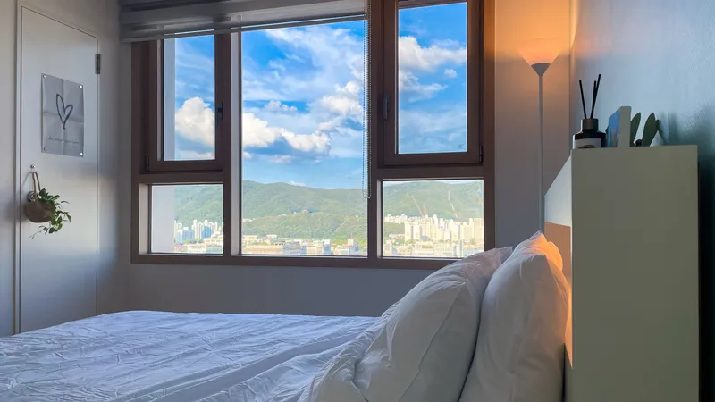 [Yongin] Urban Stay near Dongcheon Station with a Great View #Pangyo #Gangnam #Shinbundang Line 6