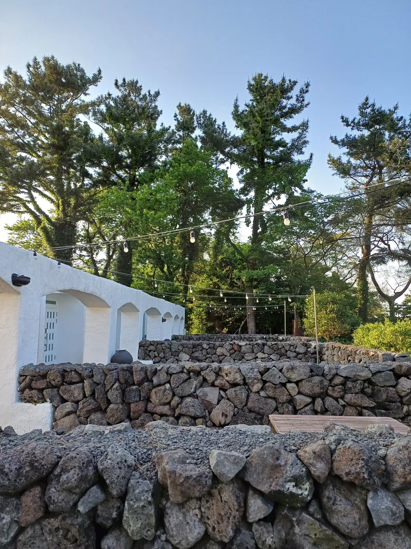 [제주 조천] 오름과 돌담이 어우러진 숲세권 숙소 3호 30