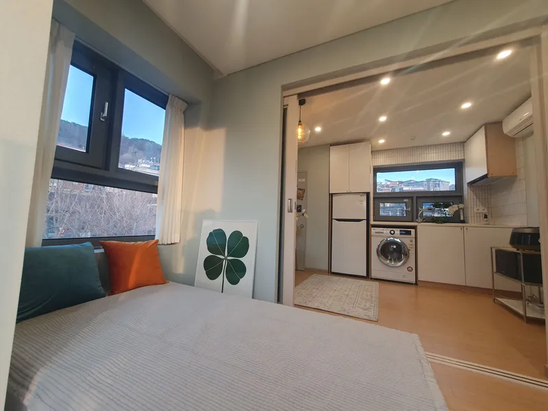 [Yongsan, Seoul] New Rooftop with Seoul Night View from Seoul Station, Gwanghwamun, Myeongdong, and Namsan Tower 2