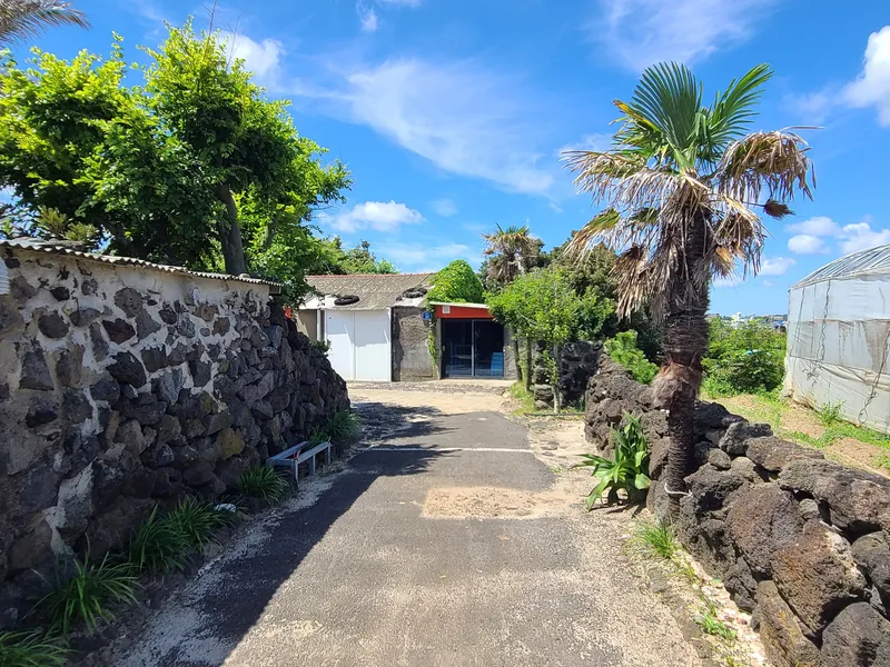 [Aewol, Jeju] Private villa on the pebble beach with spring water gushing out, next to Gwakji Beach on the Handam Beach Walkway 12
