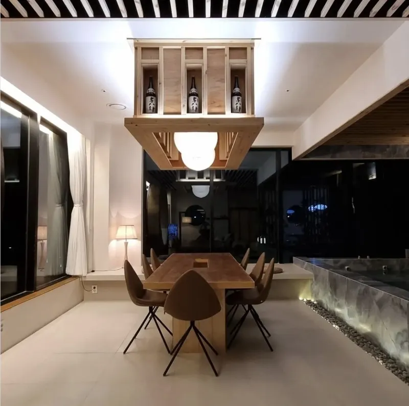 [Buk-gu, Ulsan] A modern restaurant where you can enjoy the ocean view and night city view from the jacuzzi and izakaya bar 36