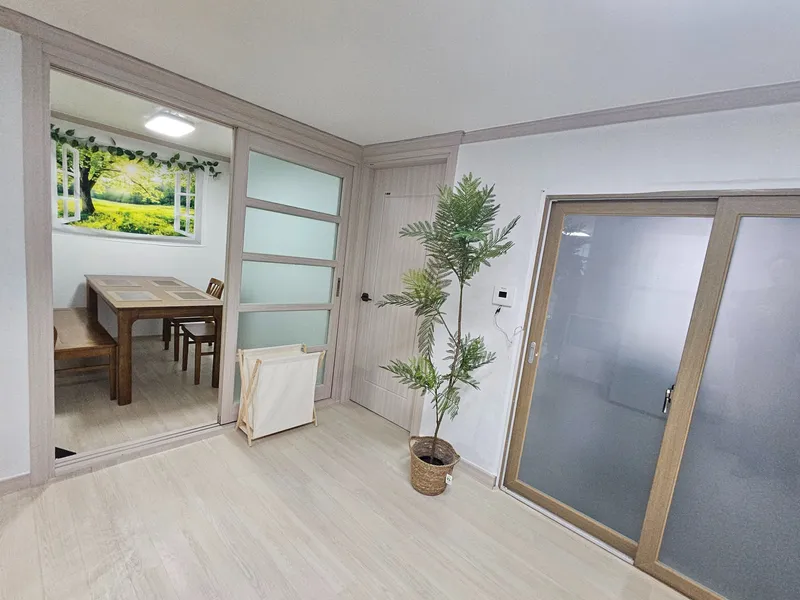 [부산 북구] 덕천역 조용한 역세권 풀옵션 12
