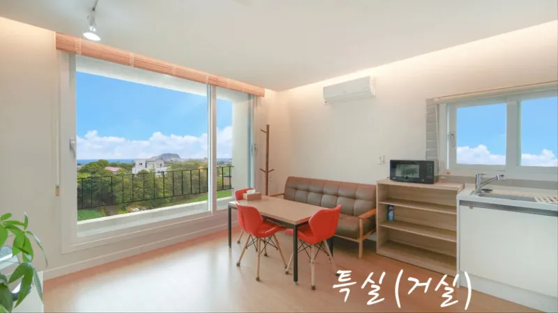 [제주 구좌] 22평 복층형원룸 바다뷰 특실 스위트룸 #지미봉바로아래 2