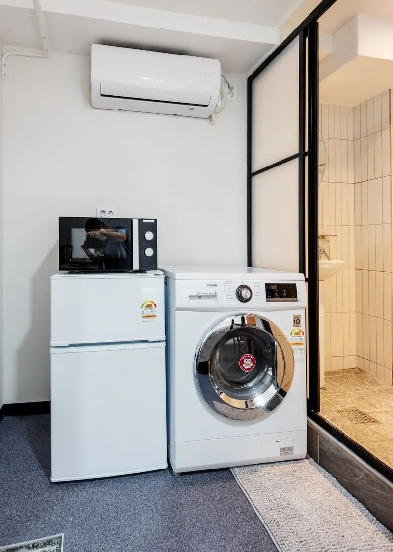 [Songpa, Seoul] 5 minutes walk from Garak Market Station 18