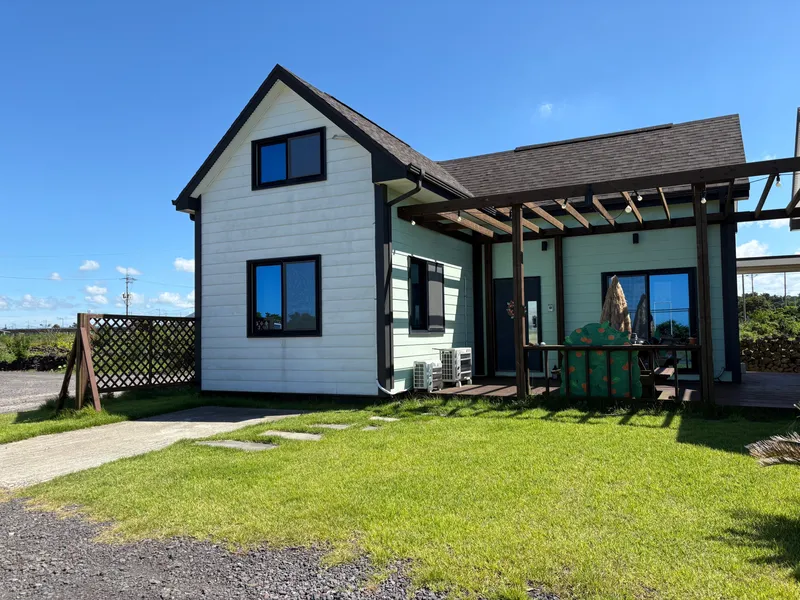 [Gujwa, Jeju] Duplex Separated One Room Field View #Far Sea View A 32