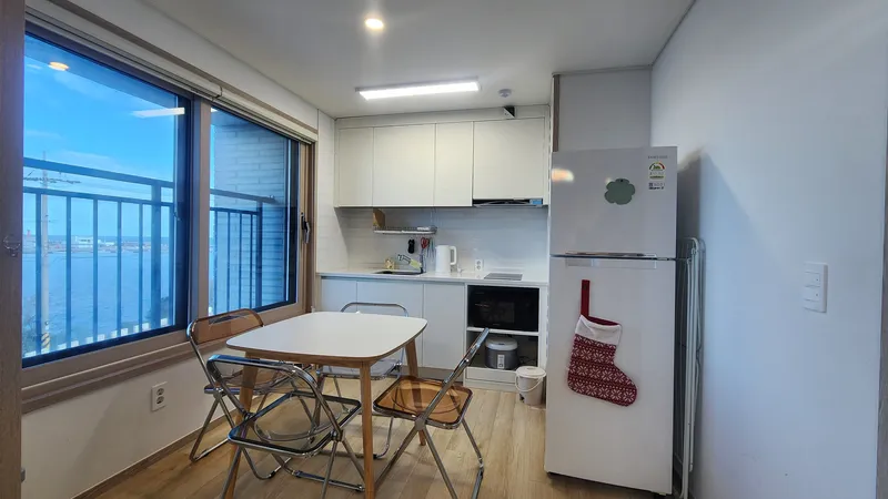 [Gujwa, Jeju] Gimnyeong Ocean View/Seafront Yard/Newly Built in 2023/24-Hour Convenience Store/Duplex Type/B302 22