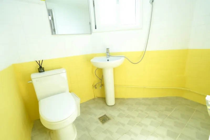[Anyang] Room 302, a stylish accommodation near Anyang Station 13