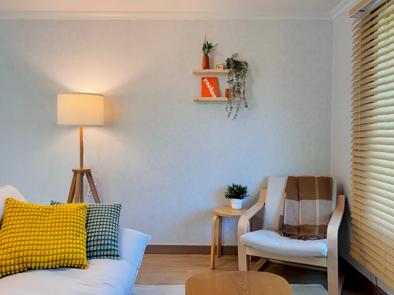 [Bonghwa] A yellow house with a spacious yard in a forest village 3