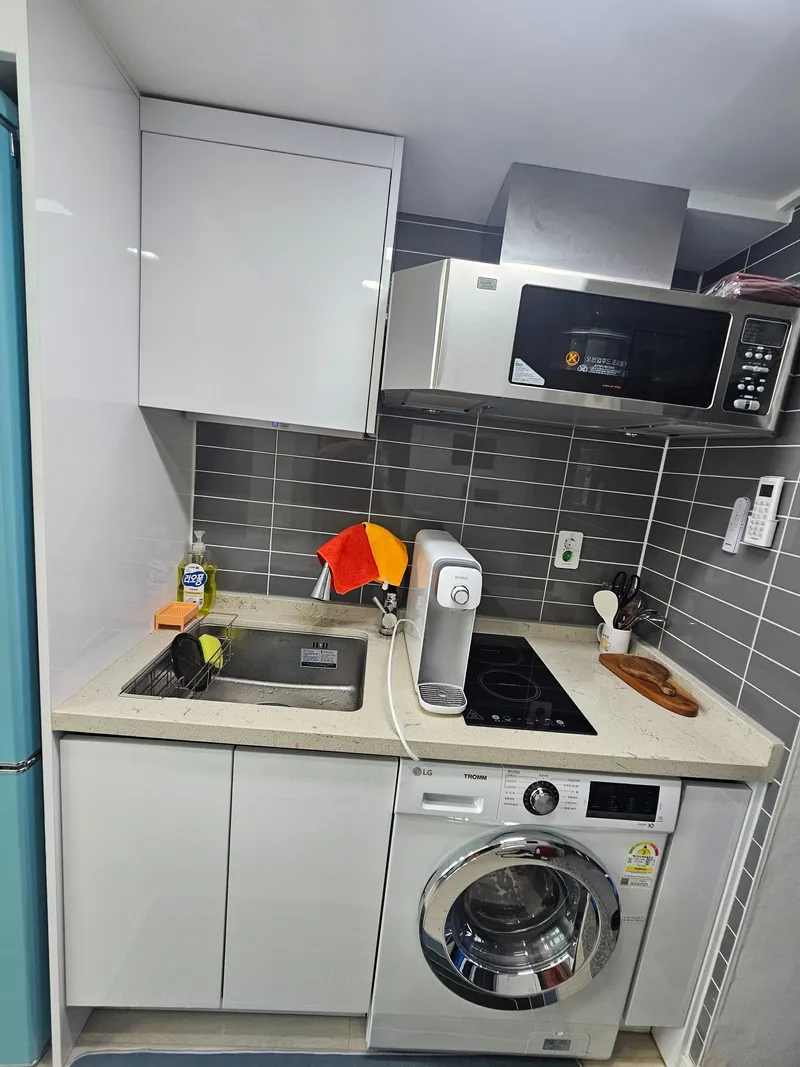 [Ansan] 28th floor officetel with ocean view bedroom on Banwol Island 14
