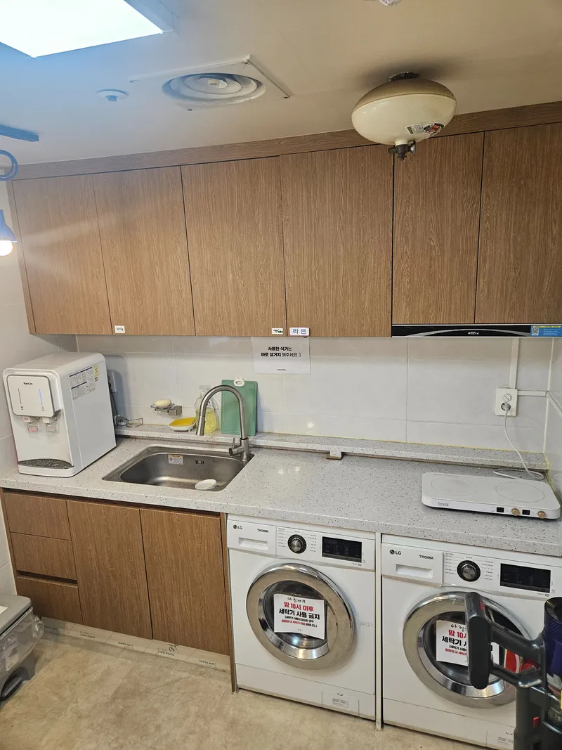 [Yeongdeungpo, Seoul] One-room gositel within walking distance of Yeouido 8