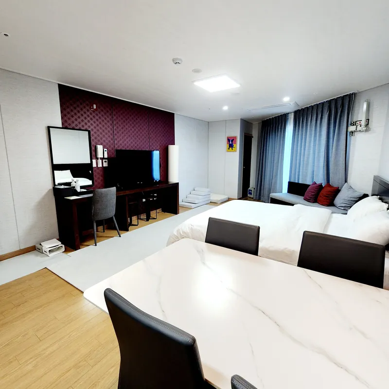[Gangneung] Living for a month, 1 minute from the beach, clean and spacious 11 pyeong 6