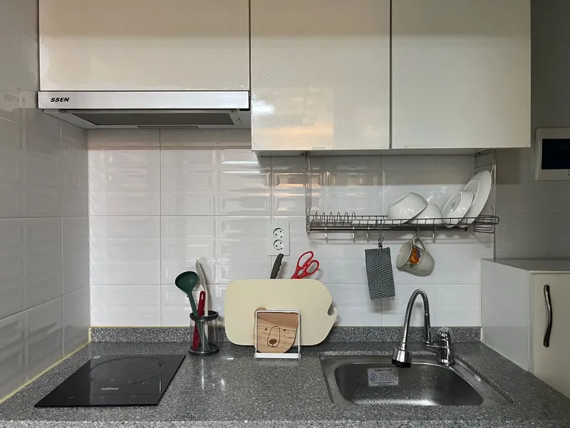 [Jung-gu, Daejeon] Clean, fully-furnished one-room apartment near Chungdae Hospital in Daeheung-dong 6