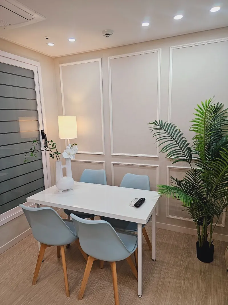 [Gangseo, Seoul] Clean and emotional house near Kkachisan Station 7