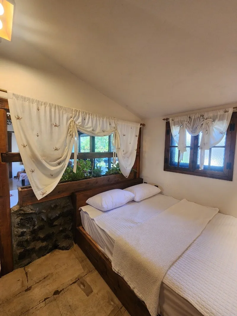 [Hangyeong, Jeju] "A Healing, Emotional Private House Where Time Stops" (Stone Wall Garden, Barbecue, Fireplace) 6