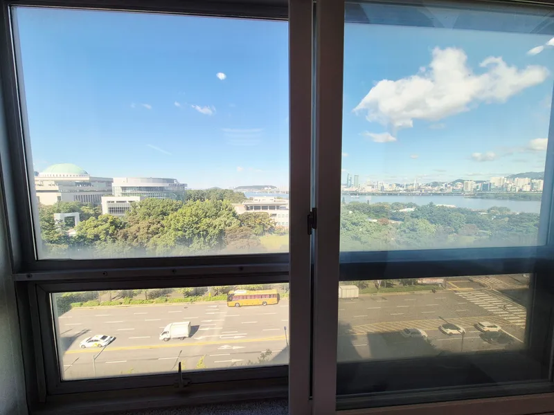 [Yeongdeungpo, Seoul] 3-minute walk from National Assembly Station / Han River View / Fully Furnished 11
