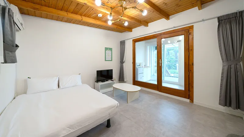 [Aewol, Jeju] Healing in Jeju's Nature (Family Room) #FullyFacilities #PetsAllowed 4
