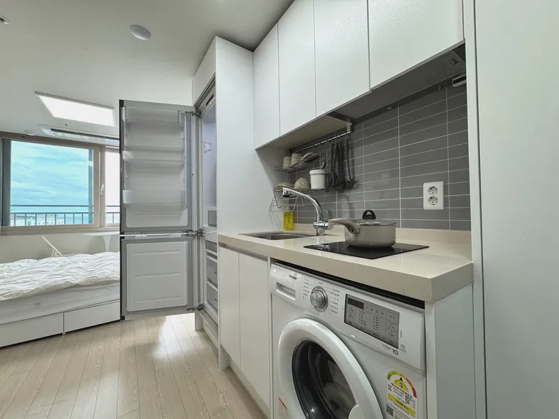 [Haeundae, Busan] Songjeong Beach Ocean View Life #Surfing #FreeParking 3