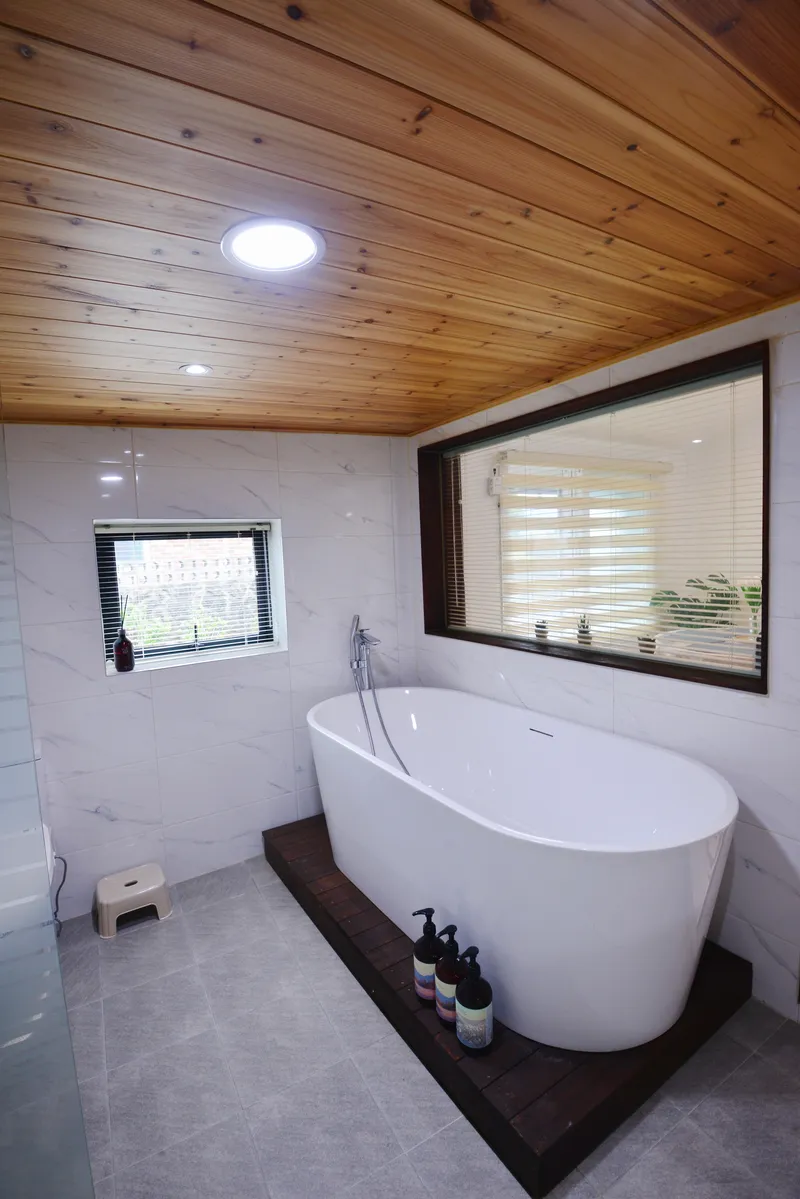 [Daejeong, Seogwipo] A fully furnished, atmospheric detached house remodeled from a traditional old house 8