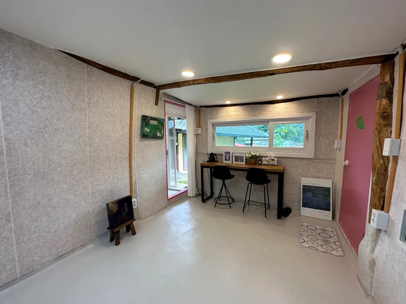[Geochang] 420m high, airy courtyard house (fireplace) 10