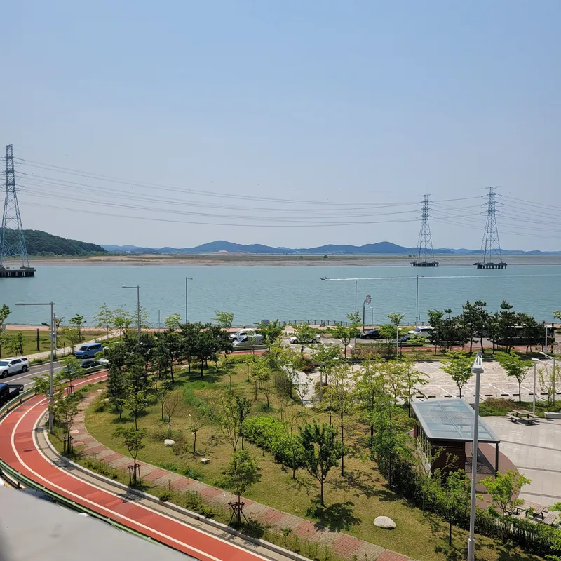 [경기 안산] 느낌좋은 오션뷰 테라스 복층 원룸 15